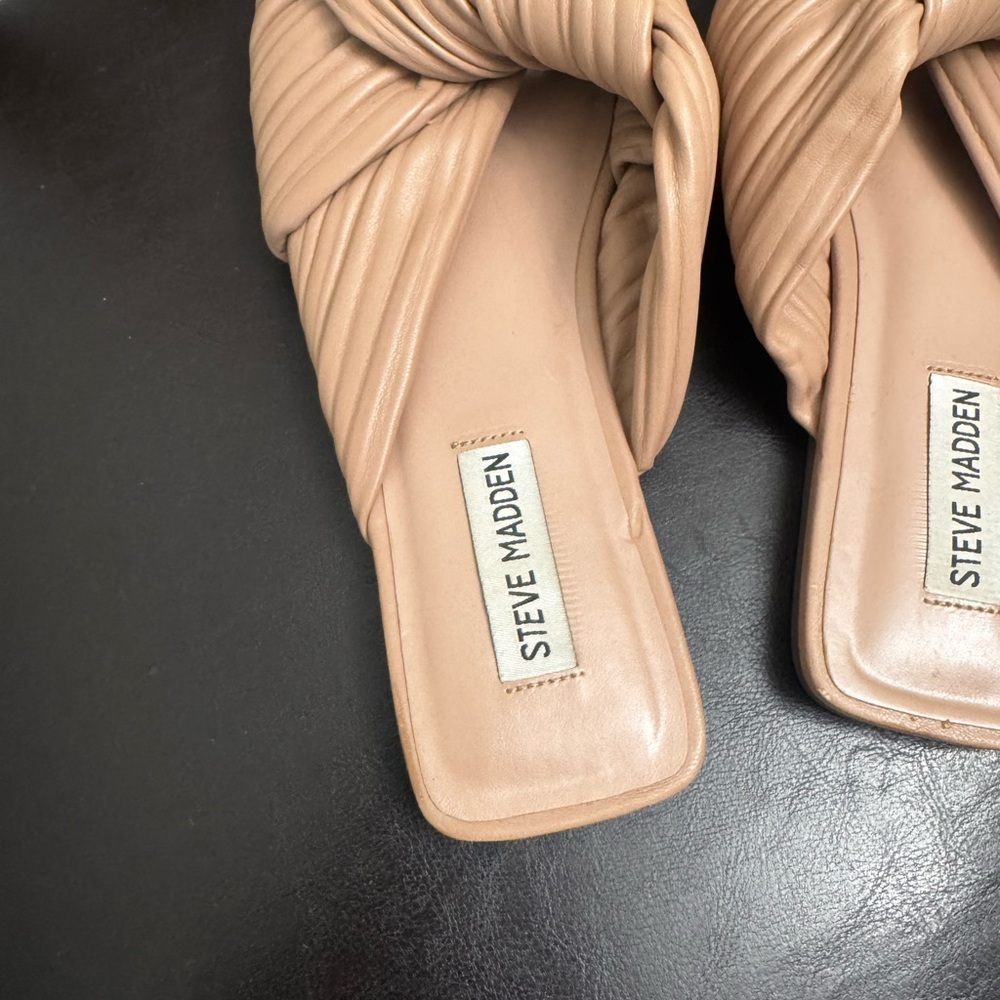 Steve Madden Mentor Slide Sandals - Picture 5 of 6